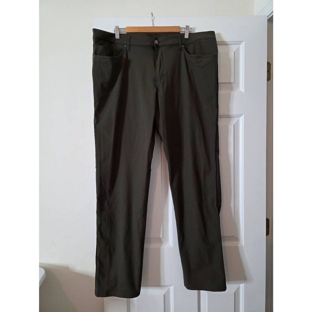 NWT Lululemon ABC Pant Classic 34”L Warpstreme DKOV Dark Olive Green Men’s Size
